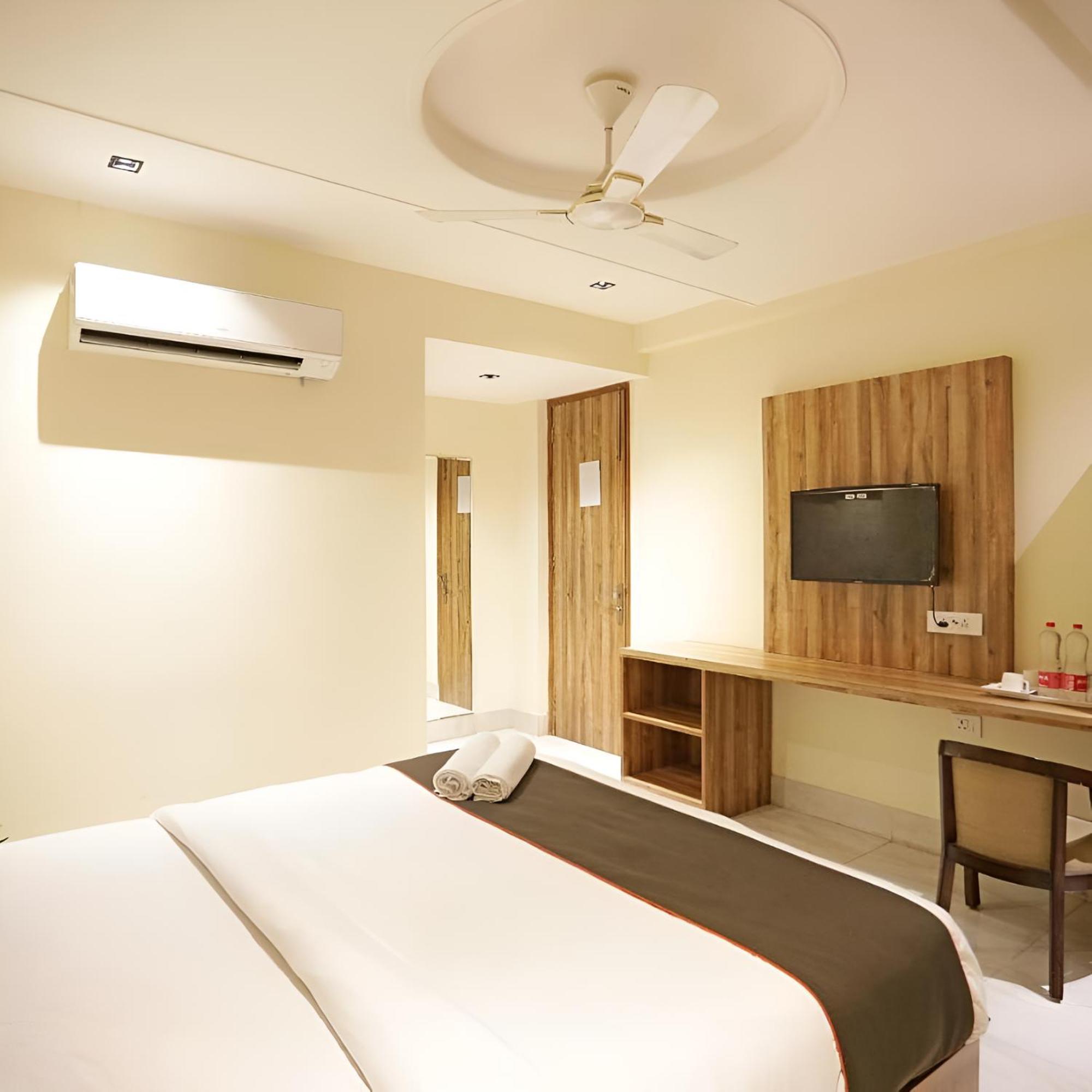 Hotel Goodluck House Near Terminal 3 Igi Airport Neu-Delhi Exterior foto